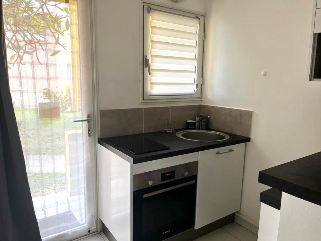 Studio - Residence Avec Piscine 圣安娜 外观 照片